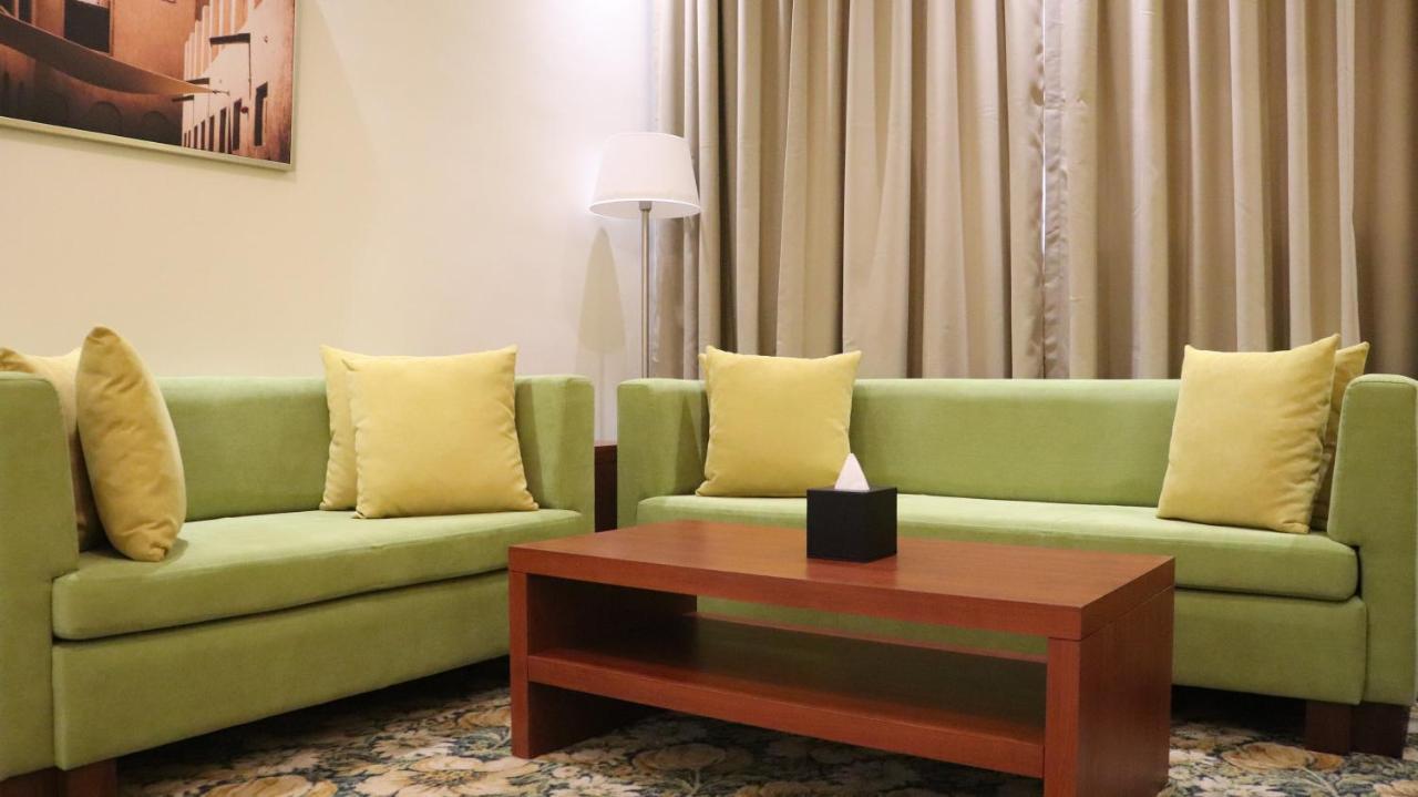 Al Riyadh Hotel Apartments Abu Dhabi Exterior foto