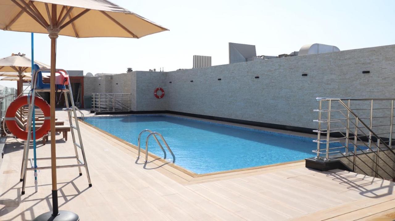 Al Riyadh Hotel Apartments Abu Dhabi Exterior foto